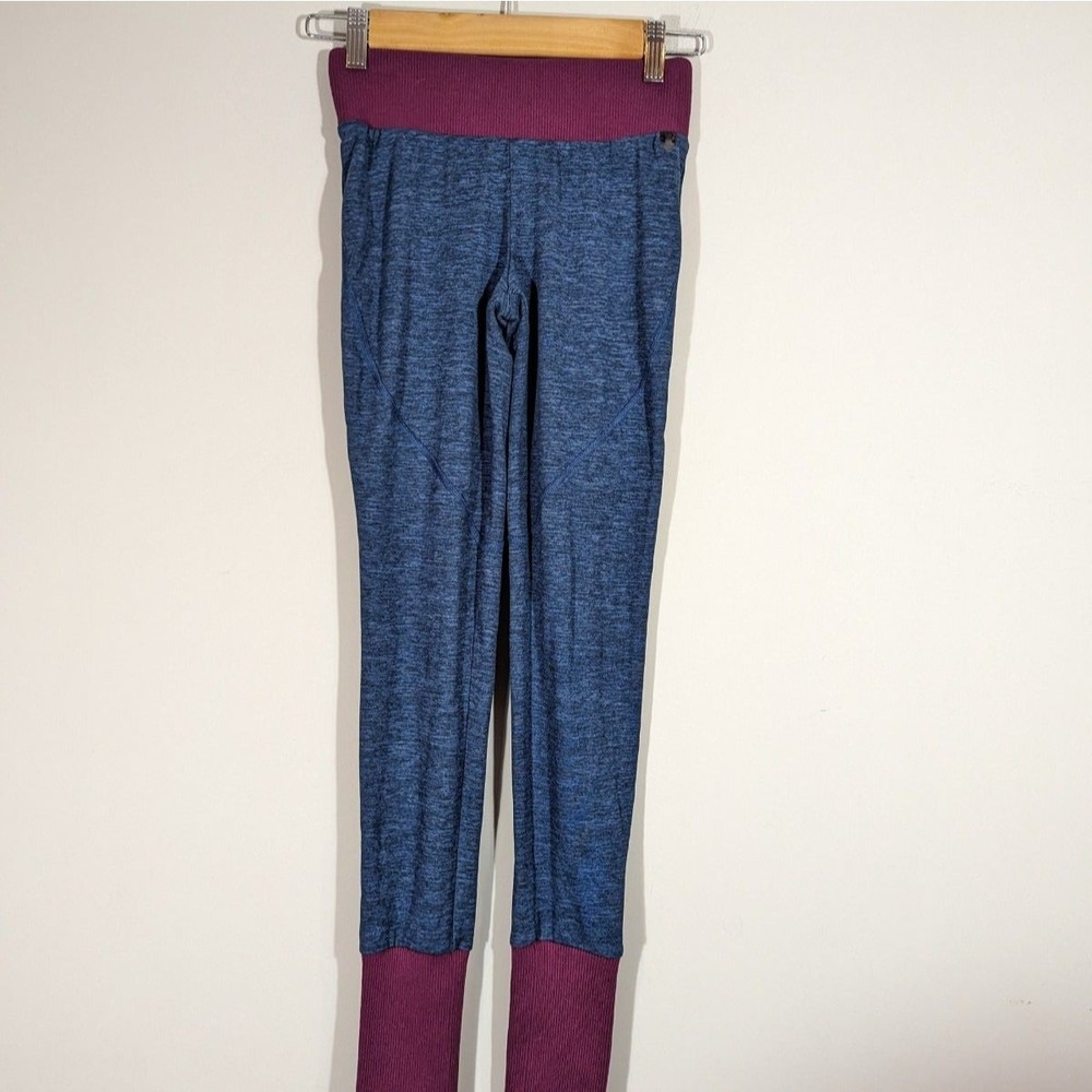 Under Armour Pants Women XS Blue Purple Skinny Joggers Athletic Activewe…